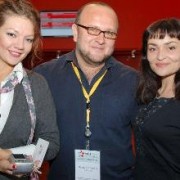 Sergiu Grimalschi mit belarussischen Kooperationspartnerinnen. Foto: Viktorya Melnikova