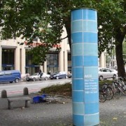 Die Gedenksäule am Münchner Sendlinger-Tor-Platz