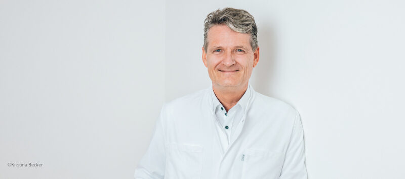 Dr. Gernot Rücker