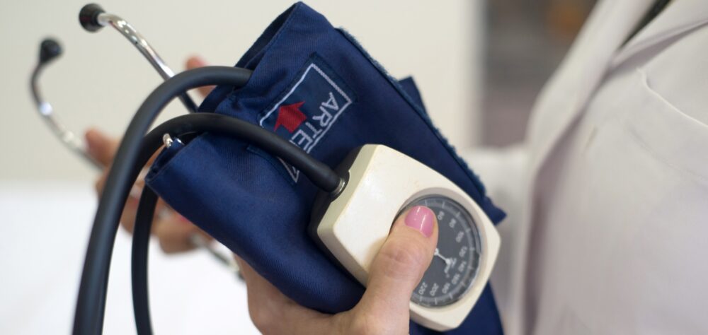 Symbolbild für einen Beitrag zu N=N oder U=U = Nichtinfektiosität von Menschen mit HIV und irrationalen Ängsten im Gesundheitswesen