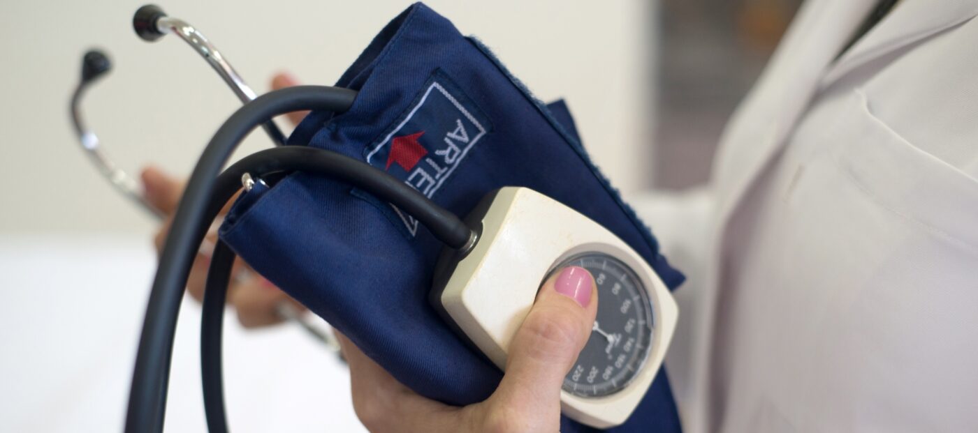 Symbolbild für einen Beitrag zu N=N oder U=U = Nichtinfektiosität von Menschen mit HIV und irrationalen Ängsten im Gesundheitswesen